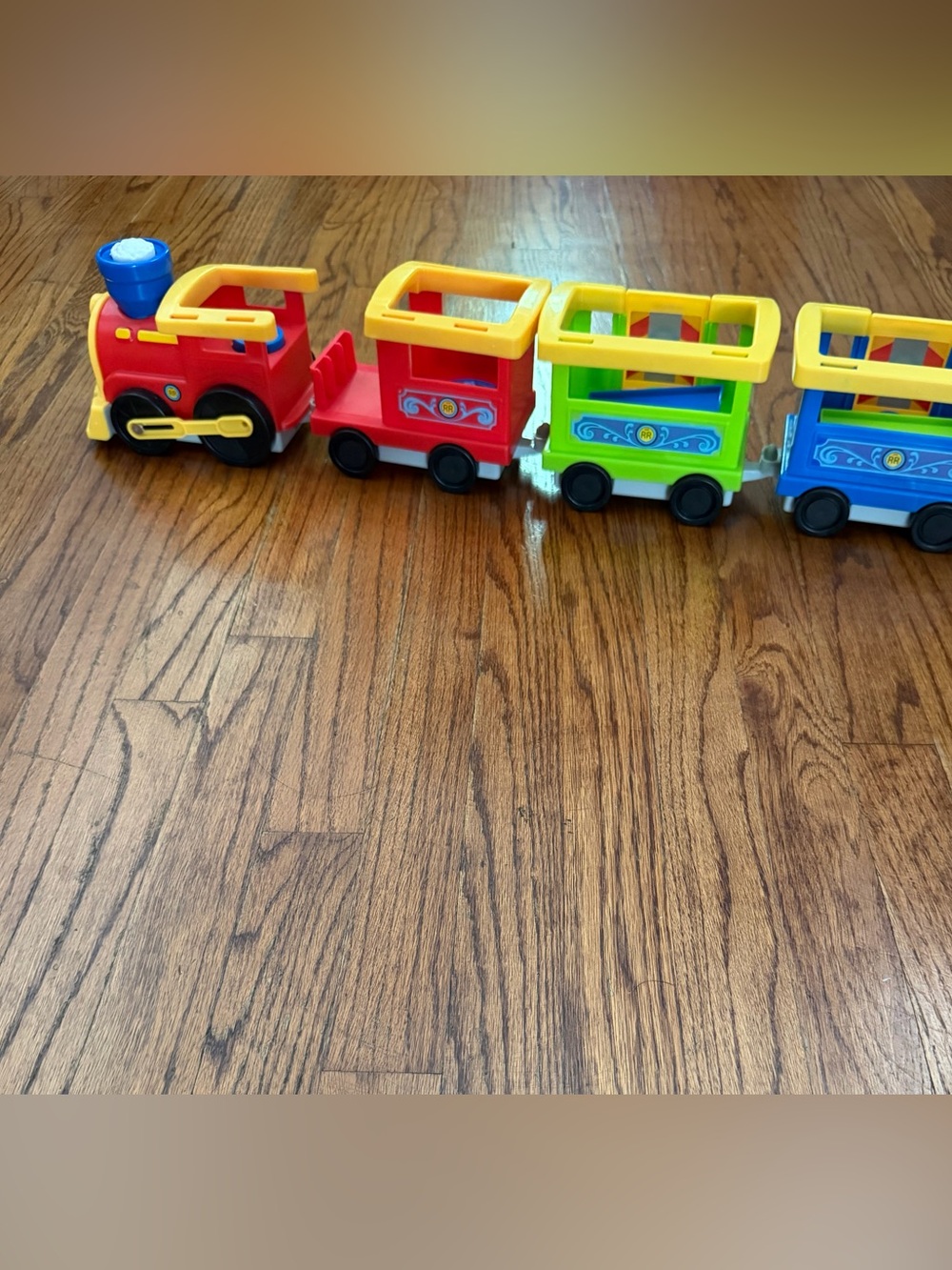 Fisher Price Little People 2012 Load and Go Train 4 Cars